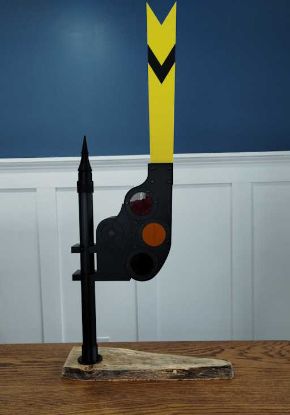 Desk Semaphore - Distant Permissive Blade