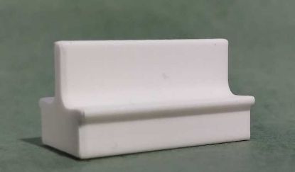 Bench - 3-Quarter View